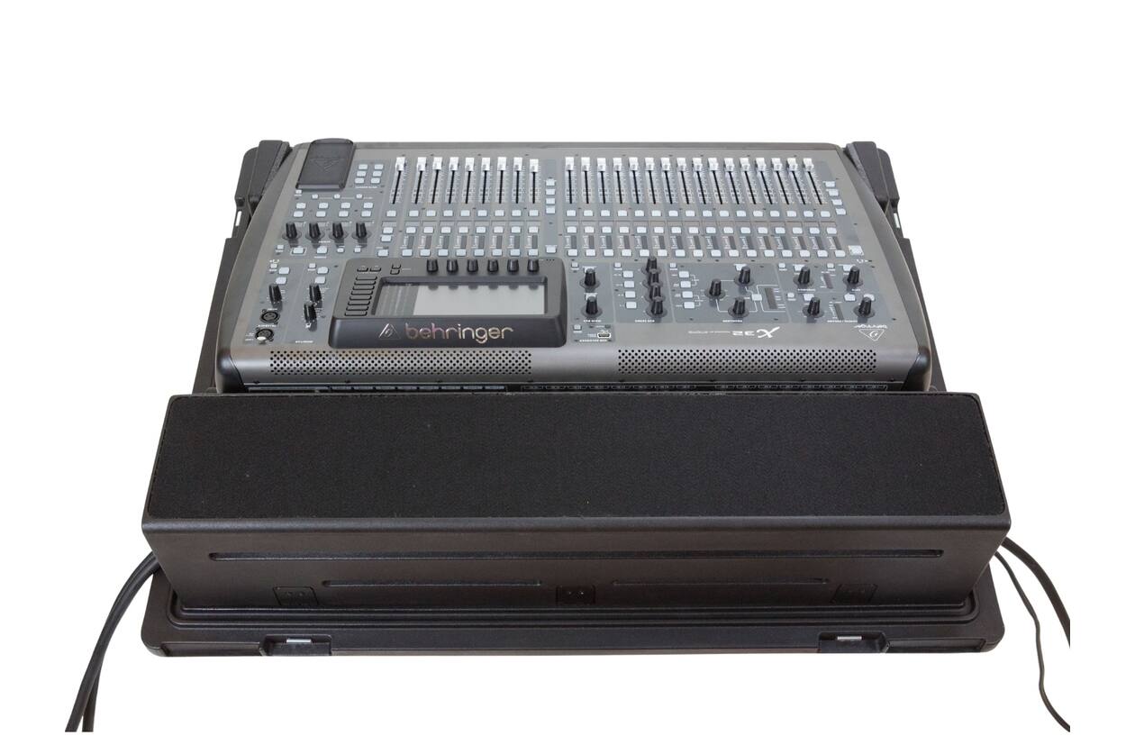 SKB - rSeries - Mixer Koffer - Behringer X32 Mixer - met Wielen