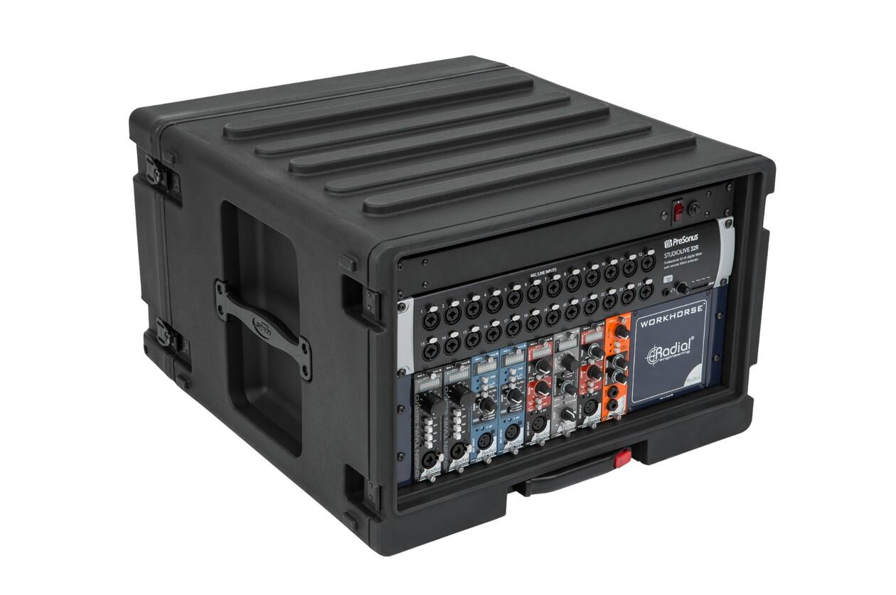 SKB - rSeries - 6U Space Roto-Molded Rack - met Wielen