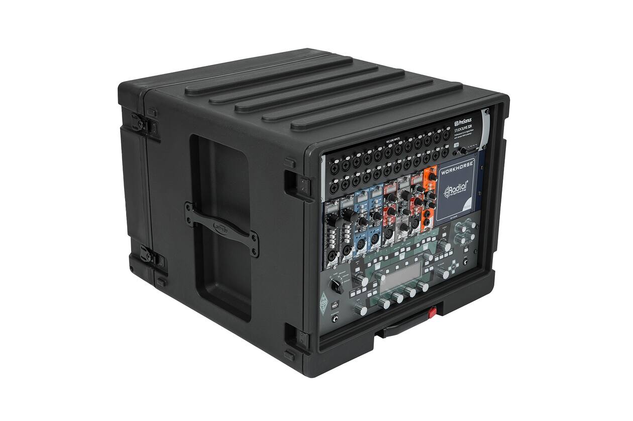 SKB - rSeries - 8U Space Roto-Molded Rack - met Wielen