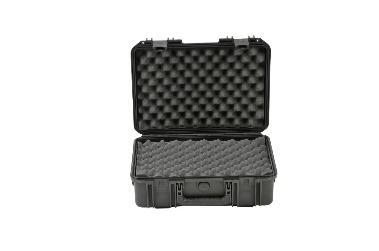 SKB - iSeries 1711-6 - Waterdichte Koffer - Zwart - Gelaagd Schuim