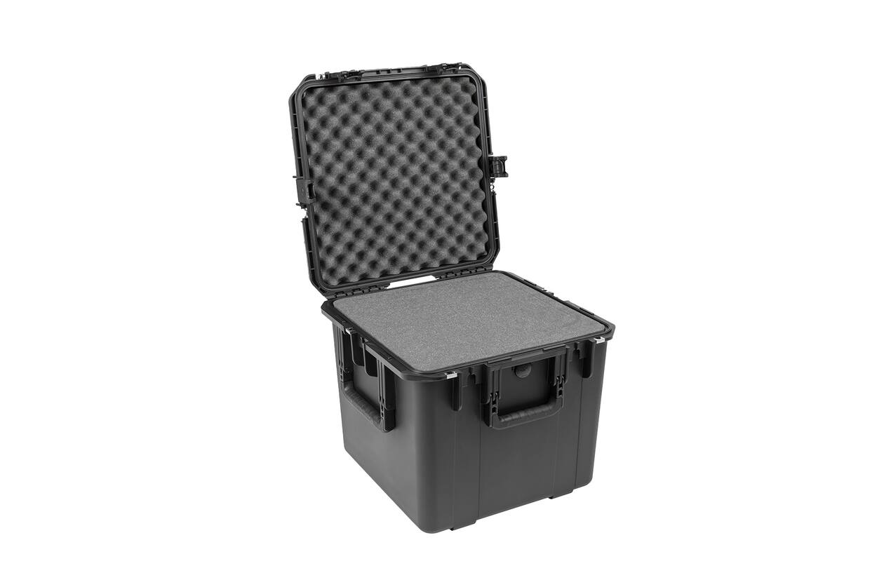 SKB - iSeries 1717-16 - Waterdichte Koffer - Zwart - Plukschuim