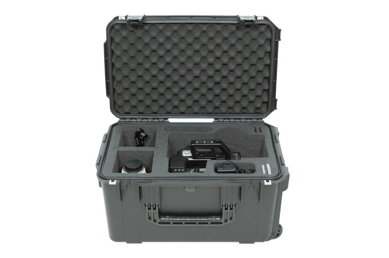 SKB - iSeries 2213-12 - Waterdichte Koffer - Zwart - BlackMagic URSA Mini Camera Inlay