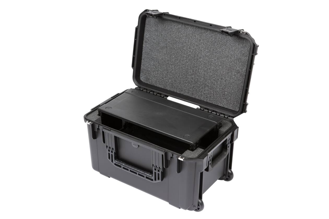 SKB - iSeries 2213-12 - Waterdichte Koffer - Zwart - Verwijderbare 4U Diepe Rack