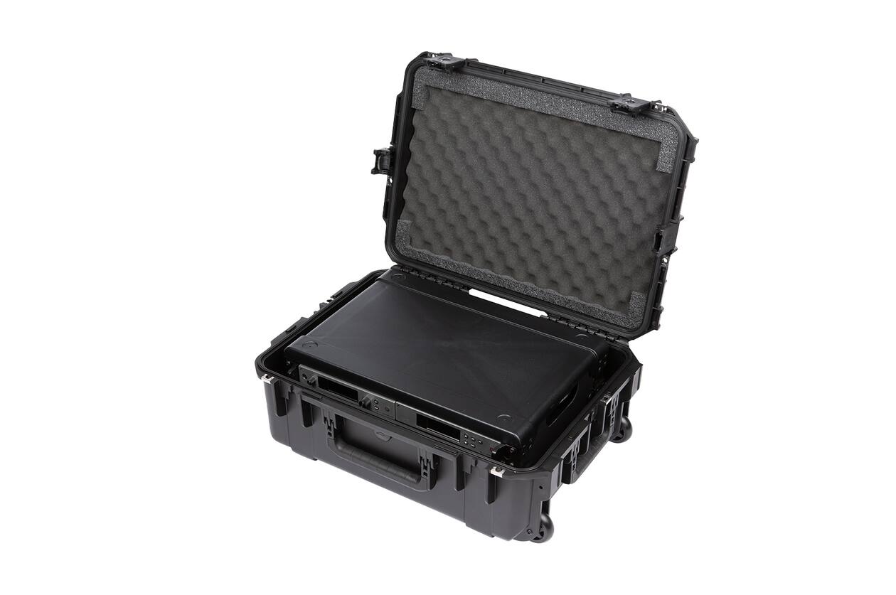 SKB - iSeries 2215-8 - Waterdichte Koffer - Zwart - Verwijderbare 2U Diepe Rack