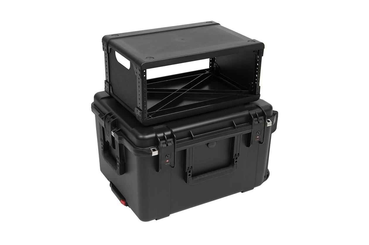 SKB - iSeries 2217-12 - Waterdichte Koffer - Zwart - Verwijderbare 4U Diepe Rack