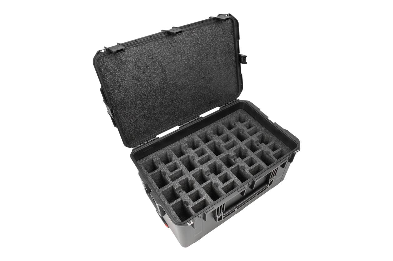 SKB - iSeries - Motorola APX8000 8-Pack Radio Koffer