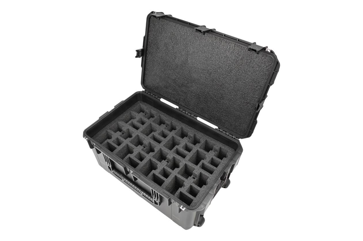 SKB - iSeries - Motorola APX8000 8-Pack Radio Koffer