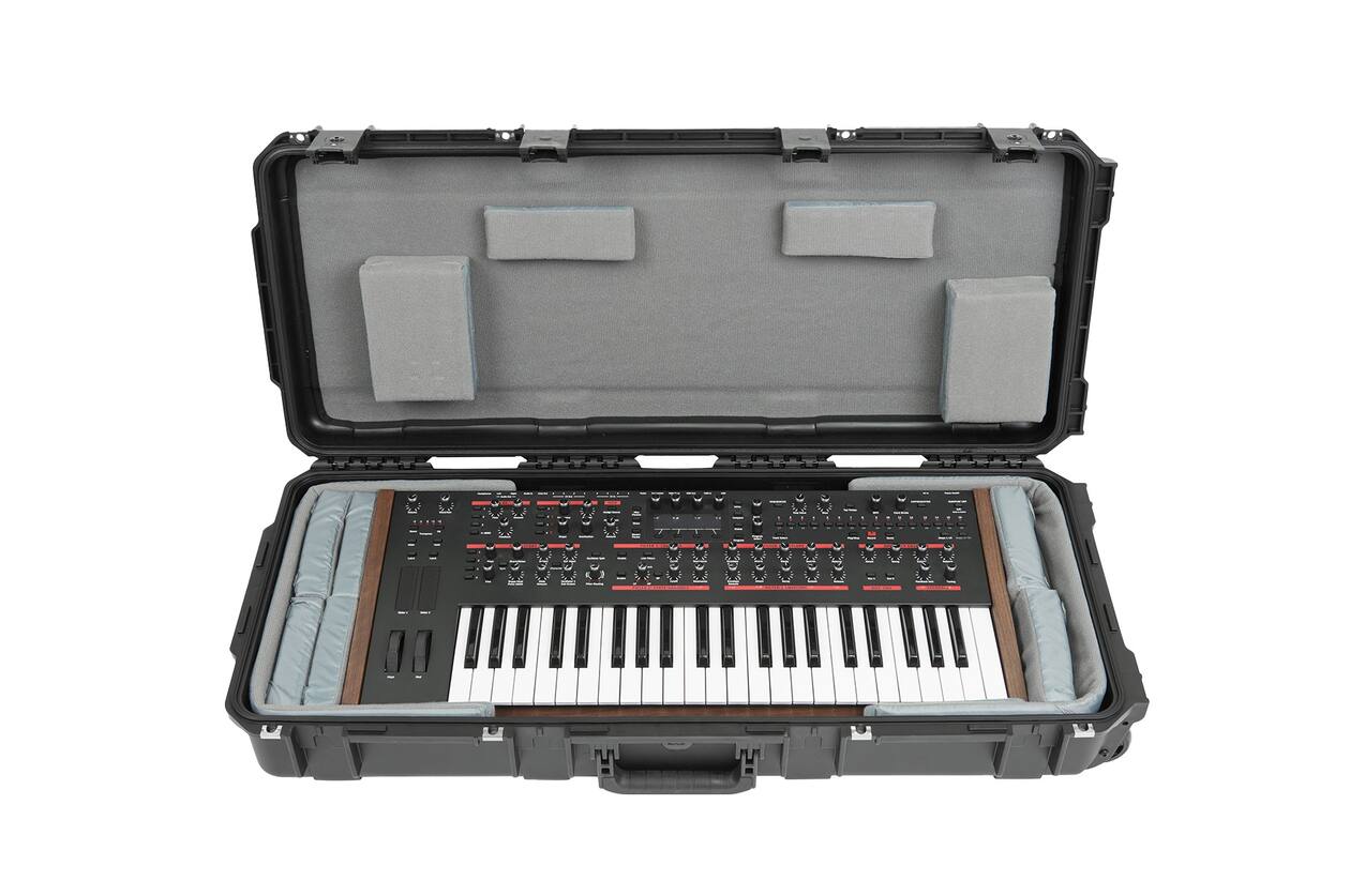 SKB - iSeries 3614-6 - Waterdichte Koffer - Zwart - 49-toetsen Keyboard Think Tank Interieur