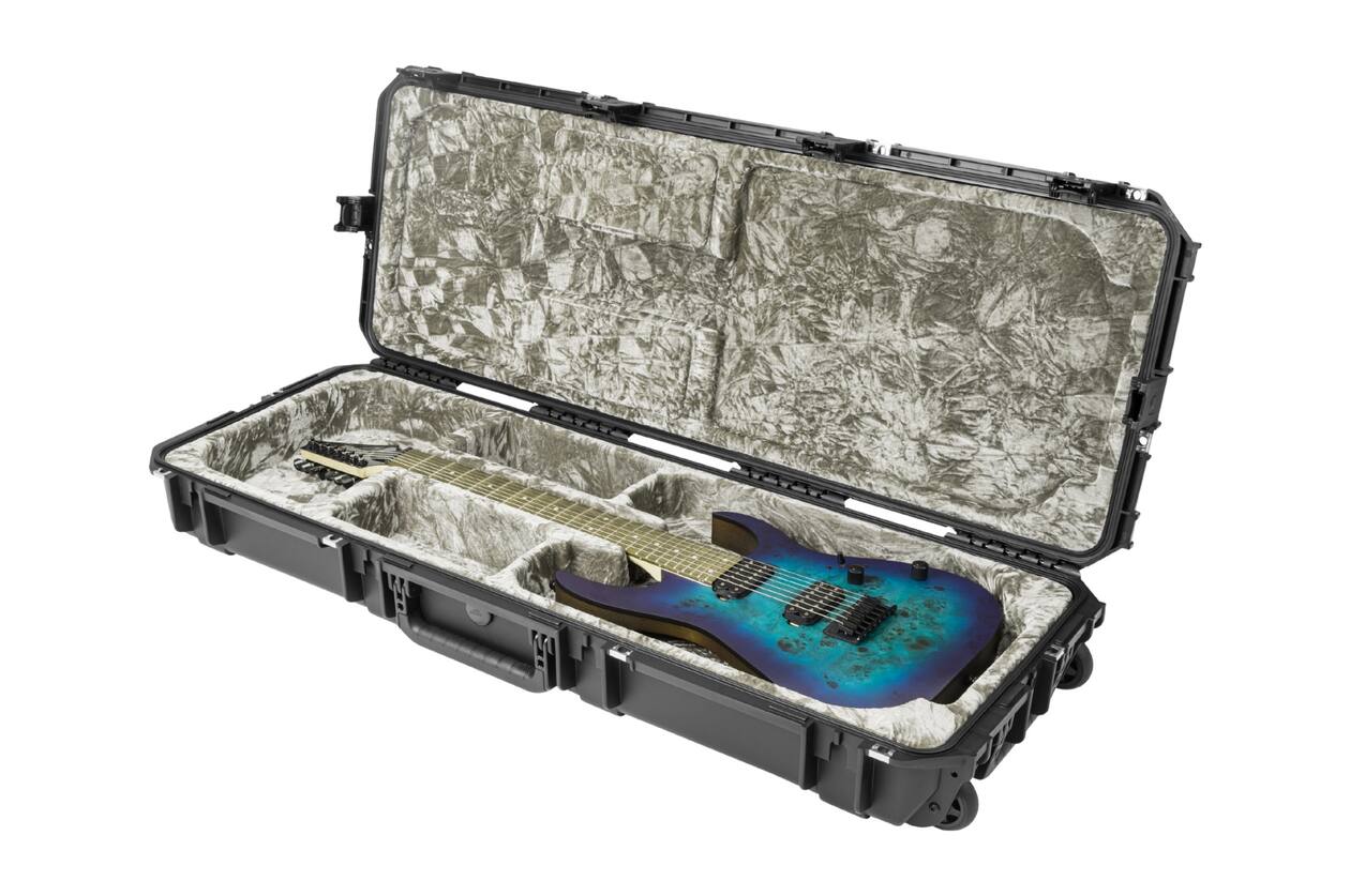 SKB - iSeries 4214 - Waterdichte Koffer - Zwart - Open Cavity Elektrische Gitaar Inlay