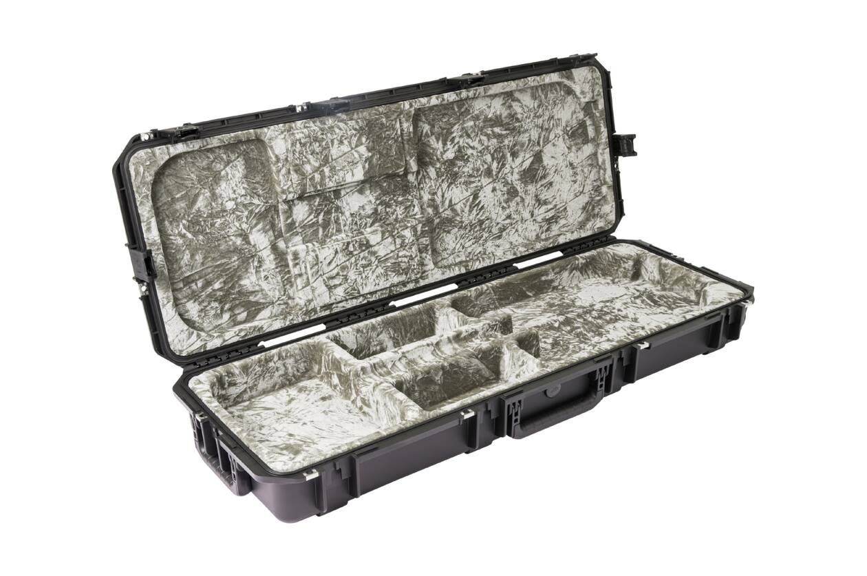 SKB - iSeries 4214 - Waterdichte Koffer - Zwart - Open Cavity Elektrische Gitaar Inlay