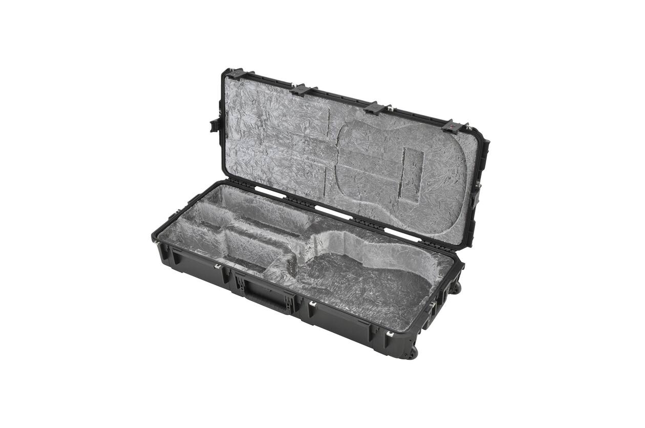 SKB - iSeries 4217-18 - Waterdichte Koffer - Akoestische Gitaar Inlay - Zwart