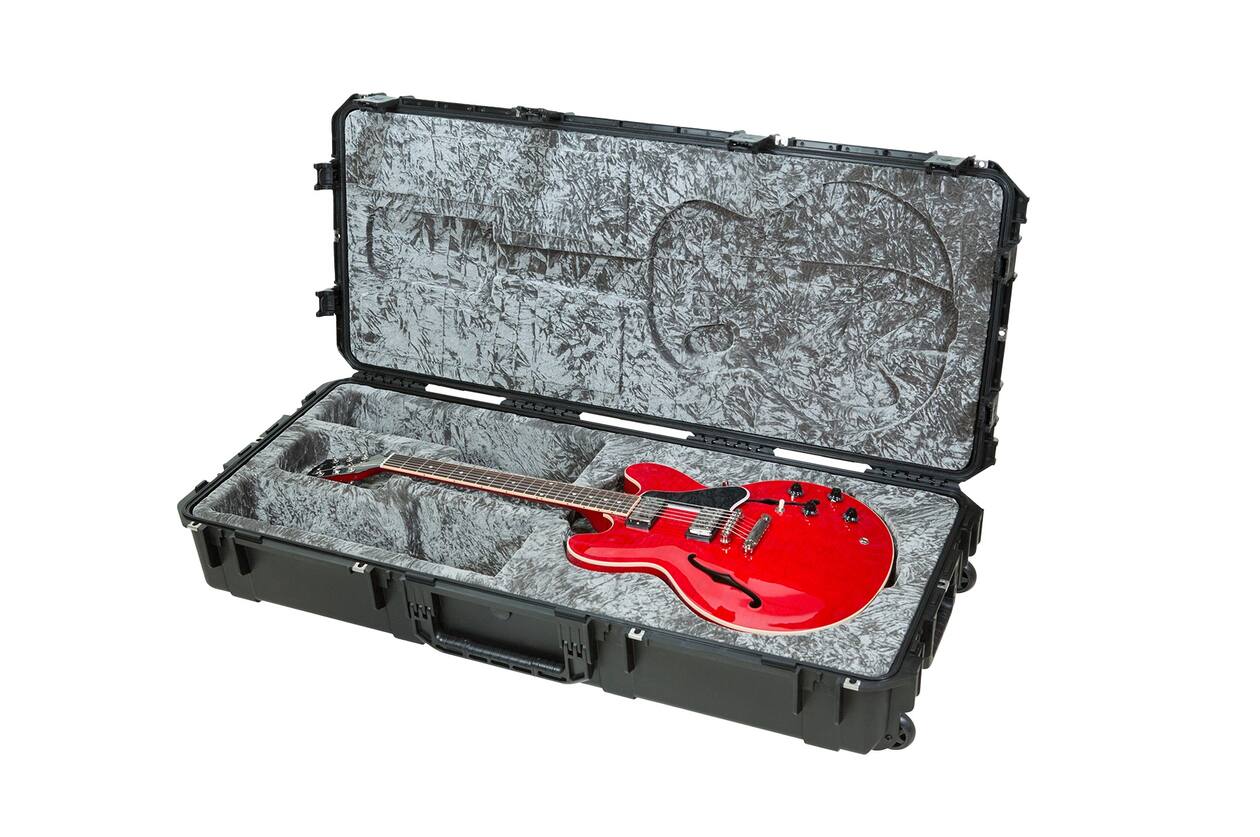 SKB - iSeries 4719-8 - Waterdichte Koffer - Zwart - 335 Type Gitaar Inlay