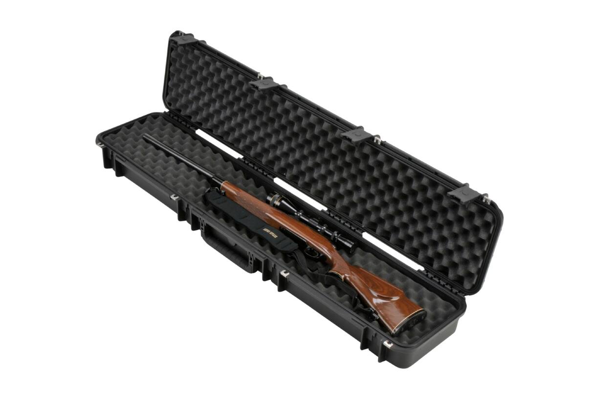 SKB - iSeries 4909-5 - Waterdichte Koffer - Zwart - Enkele Geweer Inlay