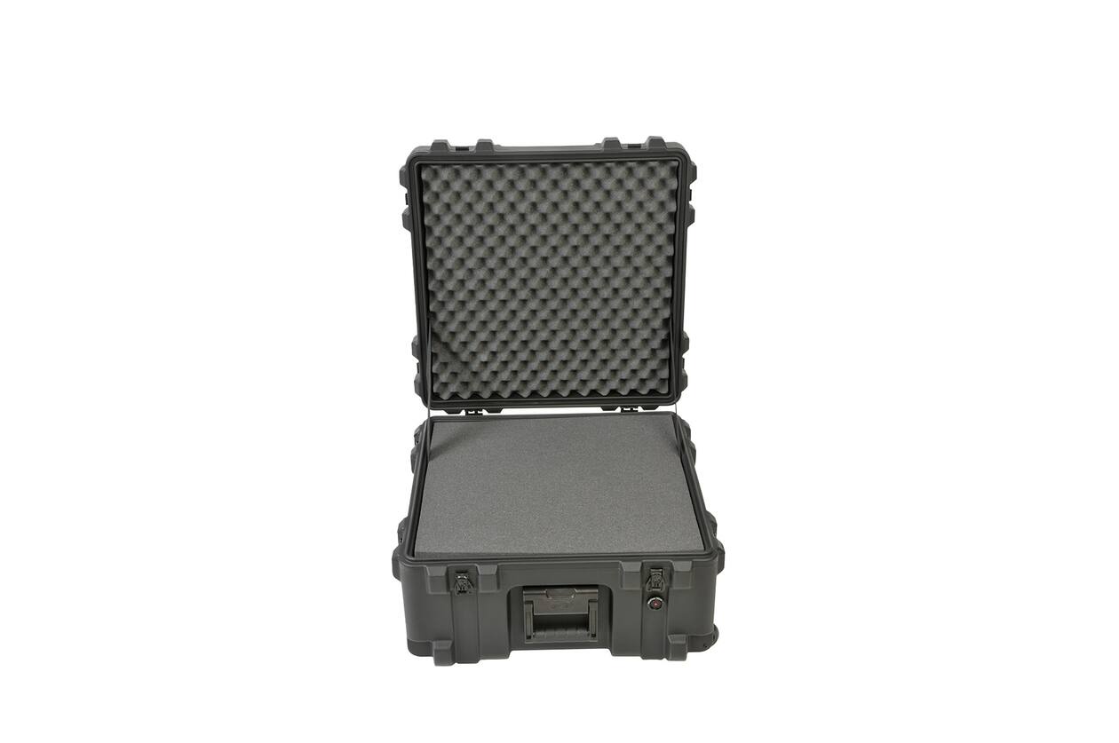 SKB - rSeries 3R-2222-12 - Waterdichte Koffer - Zwart - Plukschuim - met Wielen