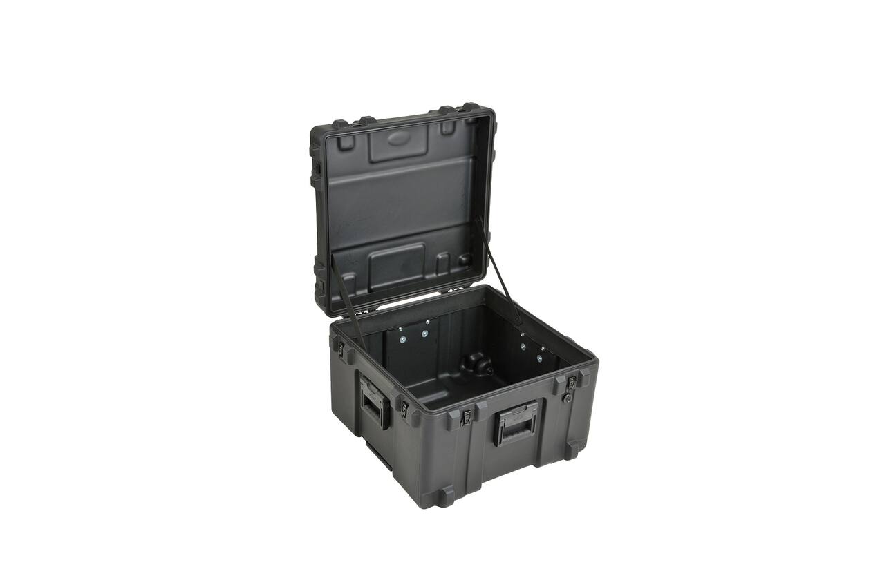SKB - rSeries 2423-17 - Waterdichte Koffer - Zwart - met Wielen - Leeg