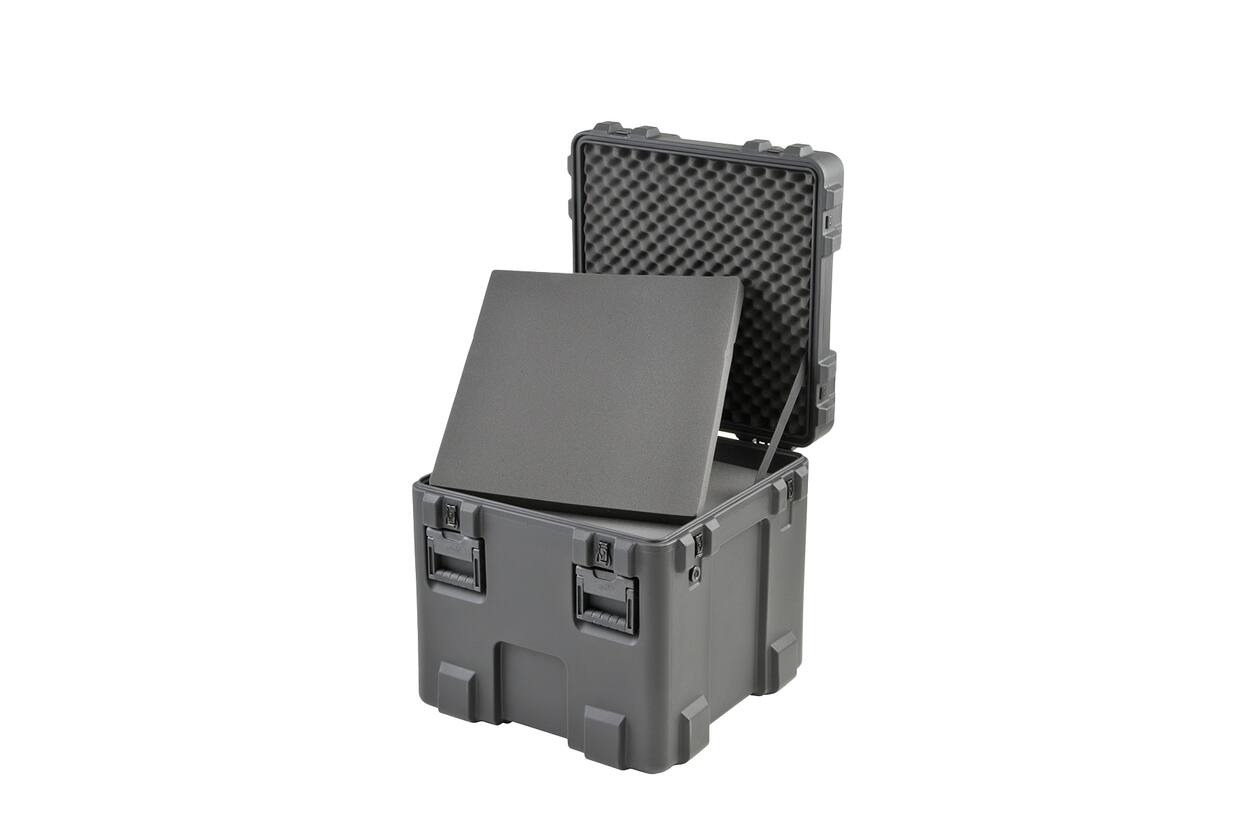 SKB - rSeries 3R-2424-24 - Waterdichte Koffer - Zwart - Gelaagd Schuim