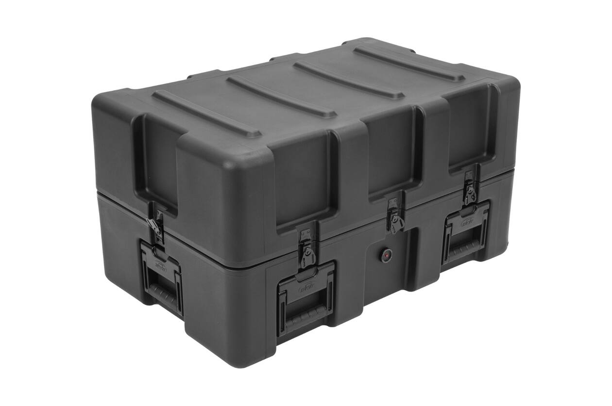 SKB - rSeries 3R-3018-17 - Waterdichte Koffer - Leeg - met Wielen
