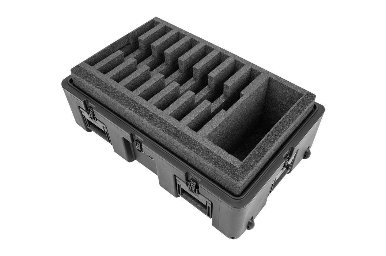 SKB - rSeries - Acht Laptops & Eén Groot Accessoirevak Koffer