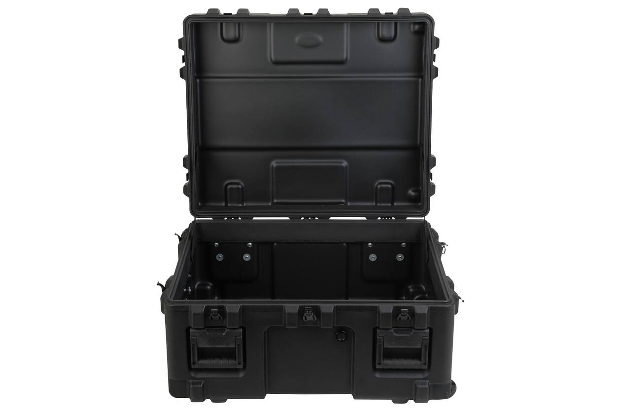 SKB - rSeries 3025-15 - Waterdichte Koffer - Zwart - met Wielen - Leeg