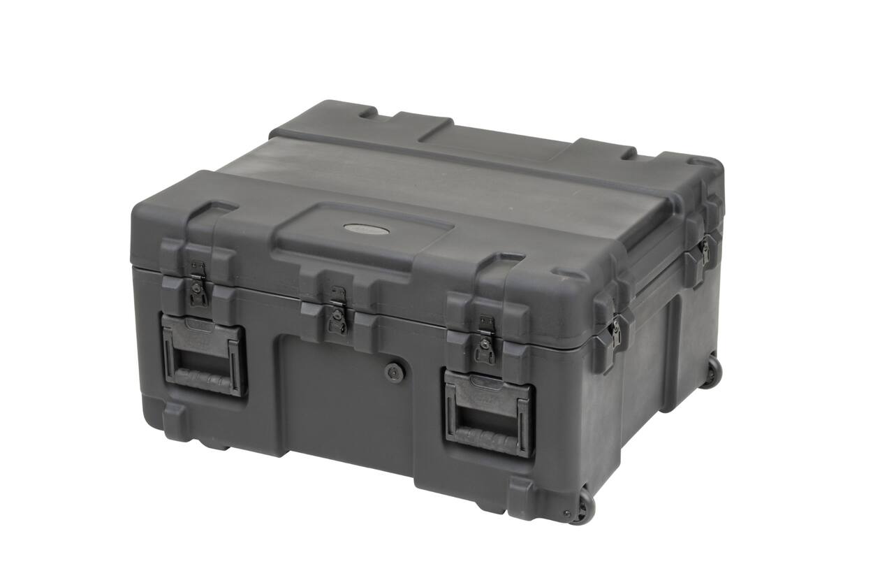 SKB - rSeries 3025-15 - Waterdichte Koffer - Zwart - met Wielen - Leeg
