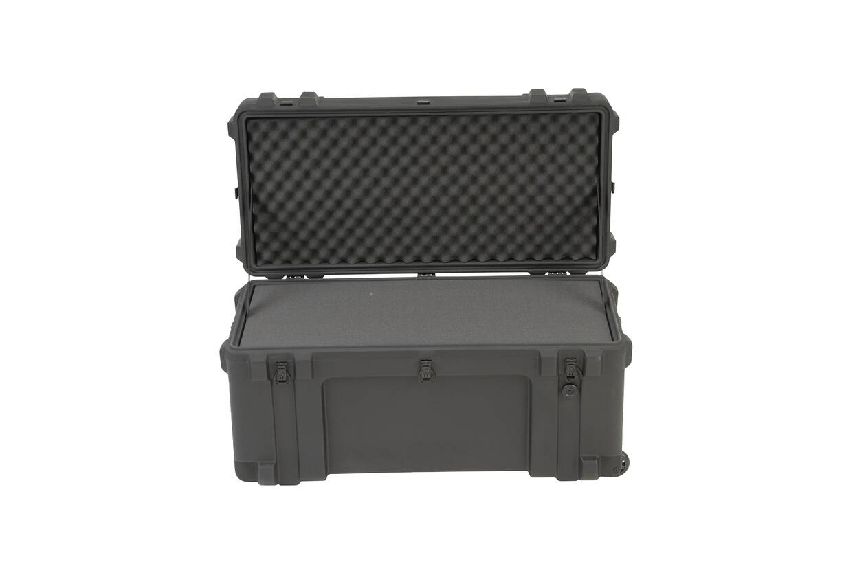 SKB - rSeries 3R-3214-15 - Waterdichte Koffer - Zwart - met Wielen - Plukschuim
