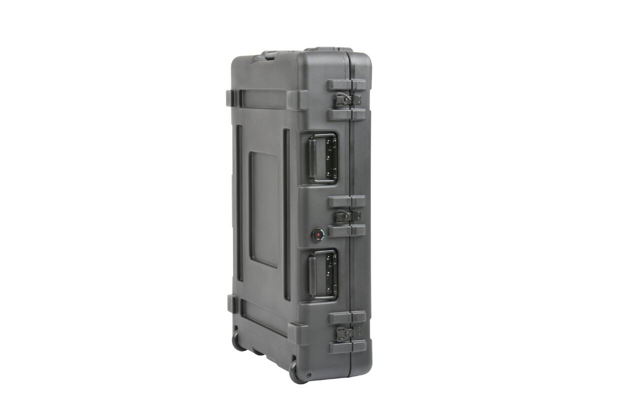 SKB - rSeries 3221-7 - Waterdichte Koffer - Zwart - met Wielen - Plukschuim