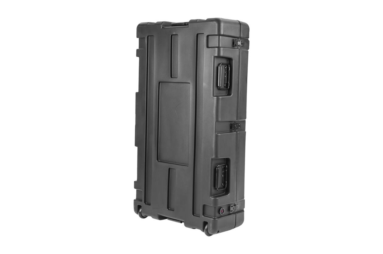 SKB - rSeries 3821-7 - Waterdichte Koffer - Zwart - met Wielen - Plukschuim