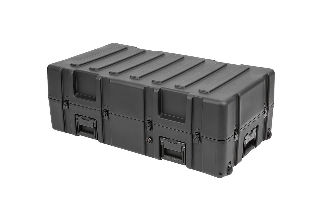 SKB - rSeries 4222-14 - Waterdichte Koffer - Zwart - met Wielen - Gelaagd Schuim