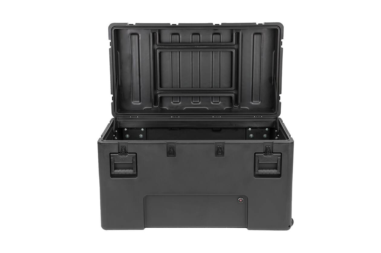 SKB - rSeries 4222-24 - Waterdichte Koffer - Zwart - Leeg - met Wielen