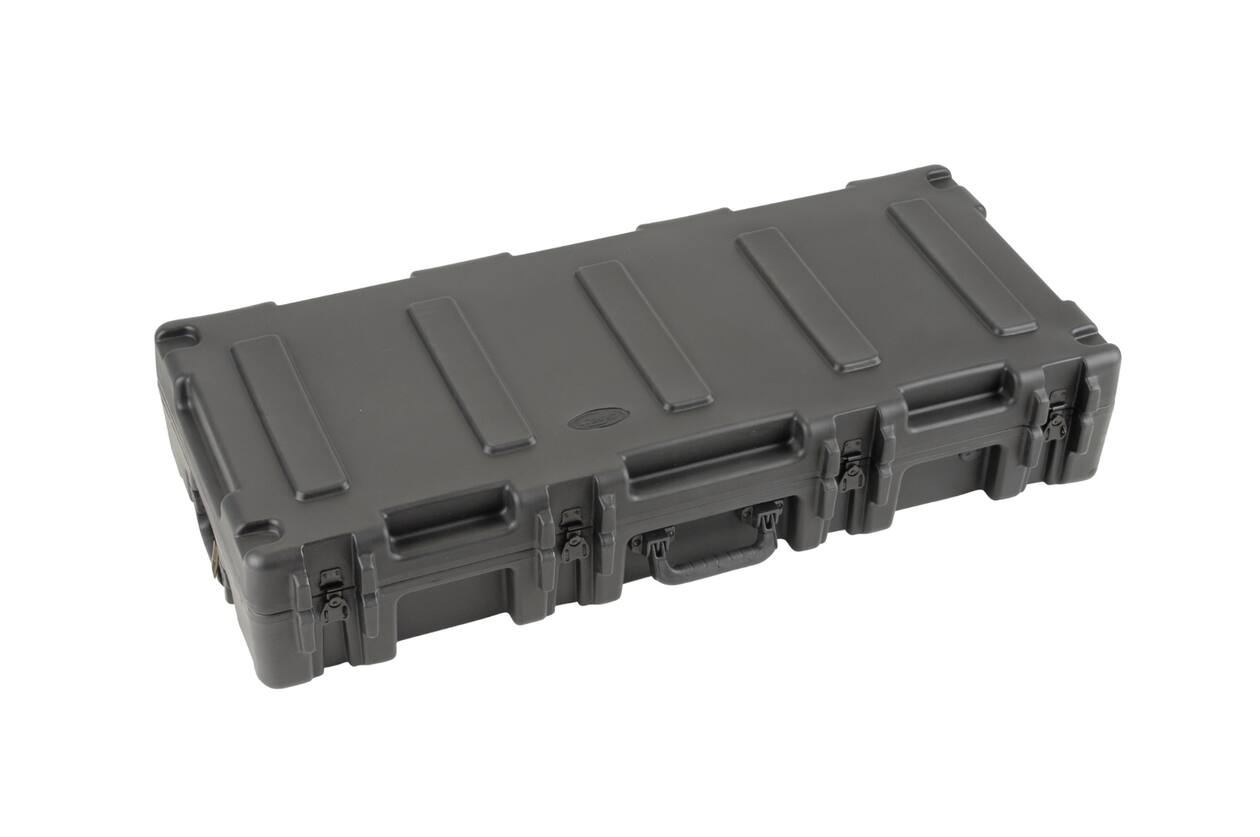 SKB - rSeries 4417-8 - Waterdichte Koffer - Zwart - Leeg - met Wielen