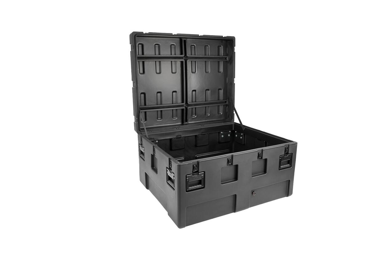 SKB - rSeries 3R-4436-24 - Waterdichte Koffer - Zwart - Leeg - met Wielen