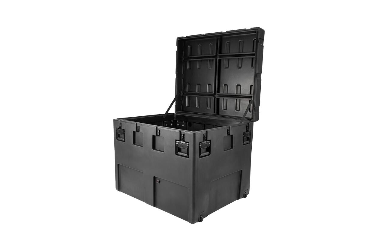 SKB - rSeries 3R-4436-36 - Waterdichte Koffer - Zwart - Leeg - met Wielen