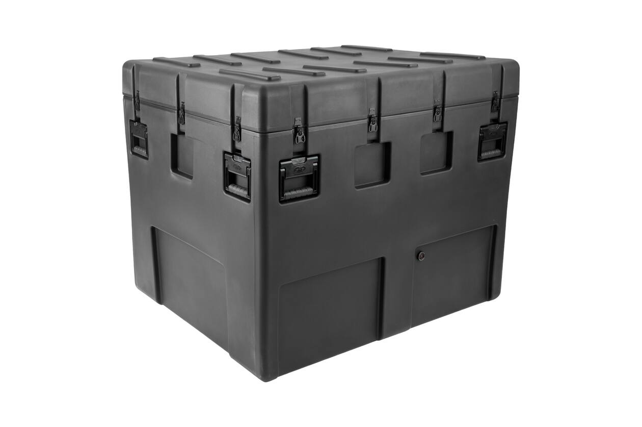 SKB - rSeries 3R-4436-36 - Waterdichte Koffer - Zwart - Leeg - met Wielen