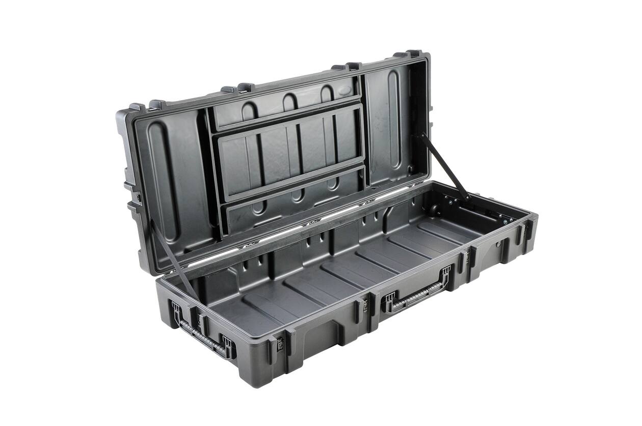 SKB - rSeries 6223-10 - Waterdichte Koffer - Zwart - Leeg - met Wielen