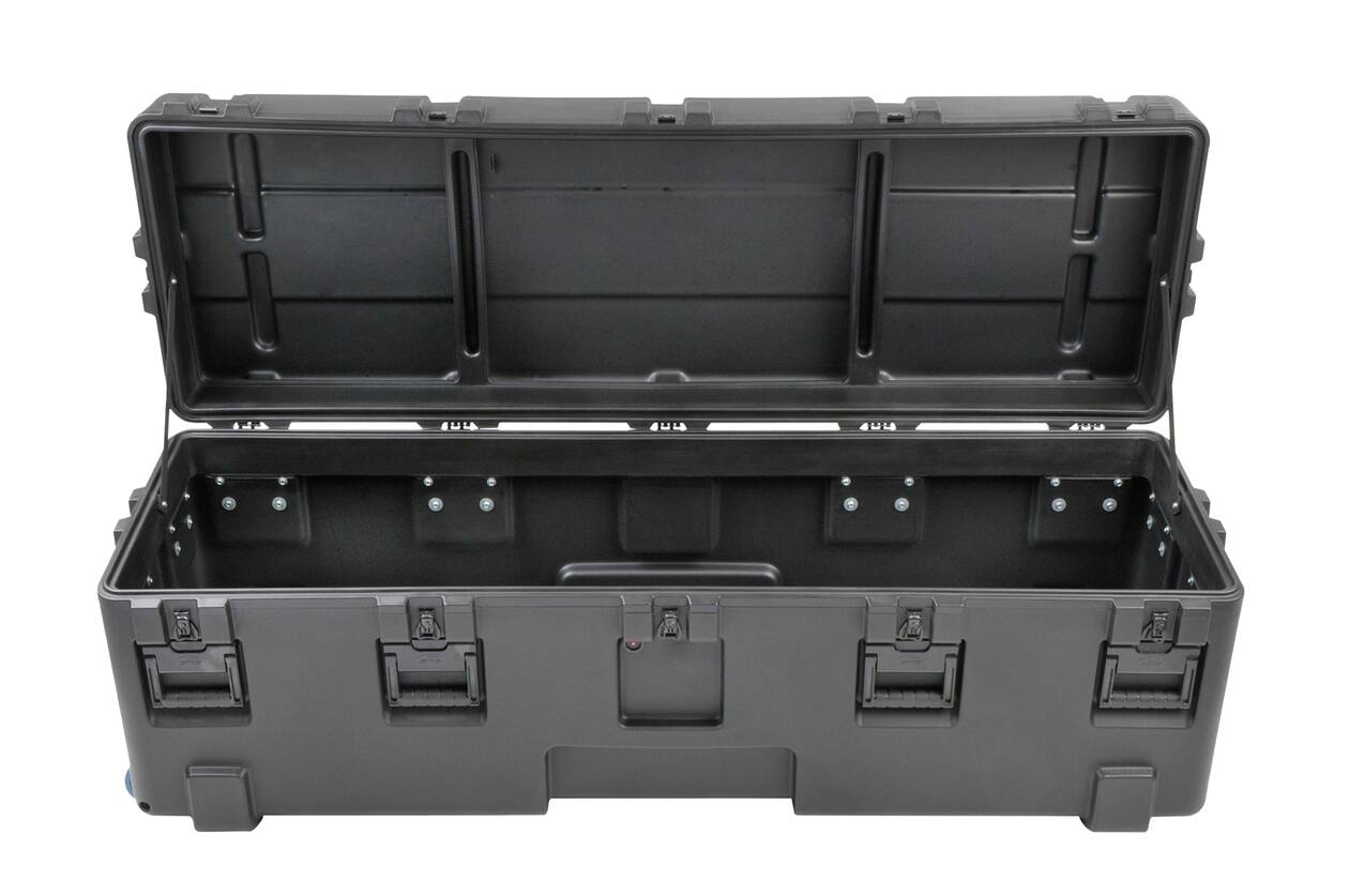 SKB - rSeries 6820-20 - Waterdichte Koffer - Zwart - Leeg - met Wielen