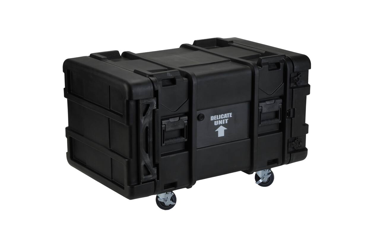 SKB - rSeries - 8U Shock Rack - Zwart - 28-inch diep - met Wielen