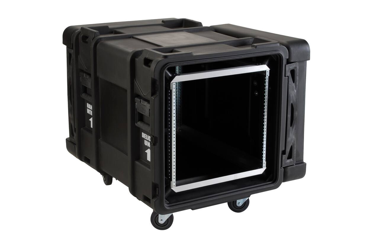 SKB - rSeries - 10U Shock Rack - Zwart - 30-inch diep - met Wielen