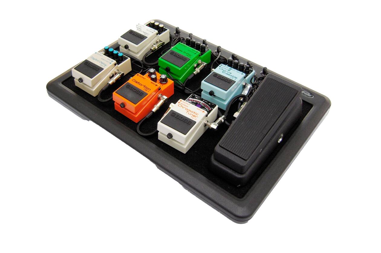 SKB - Pedalboard met 8 poorten - met UK-stekker