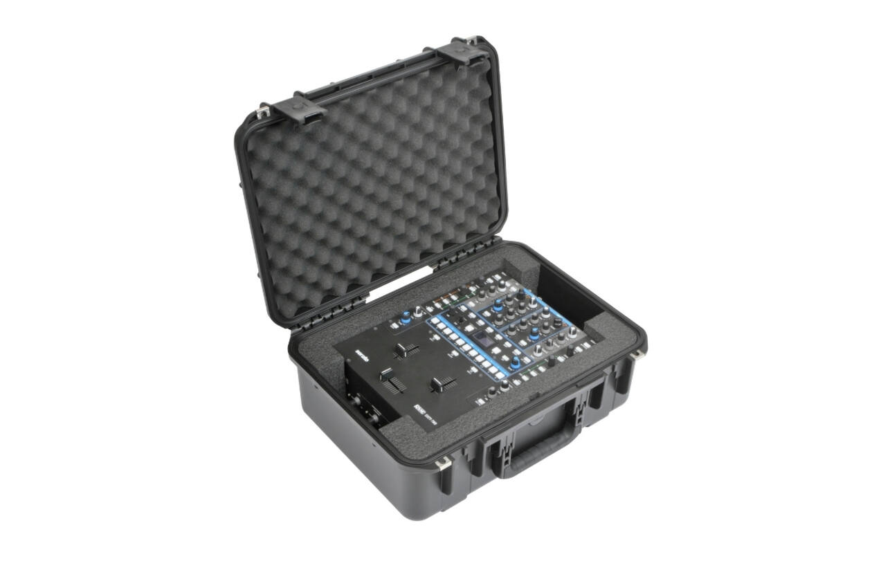 SKB - iSeries - Mixer Koffer - Zwart - Rane MP2015 of Sixty-Four Inlay