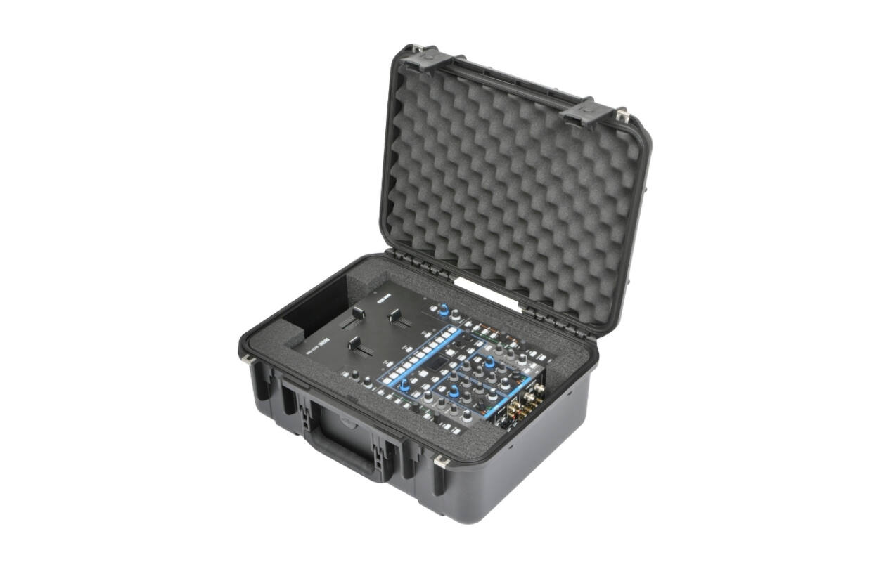 SKB - iSeries - Mixer Koffer - Zwart - Rane MP2015 of Sixty-Four Inlay