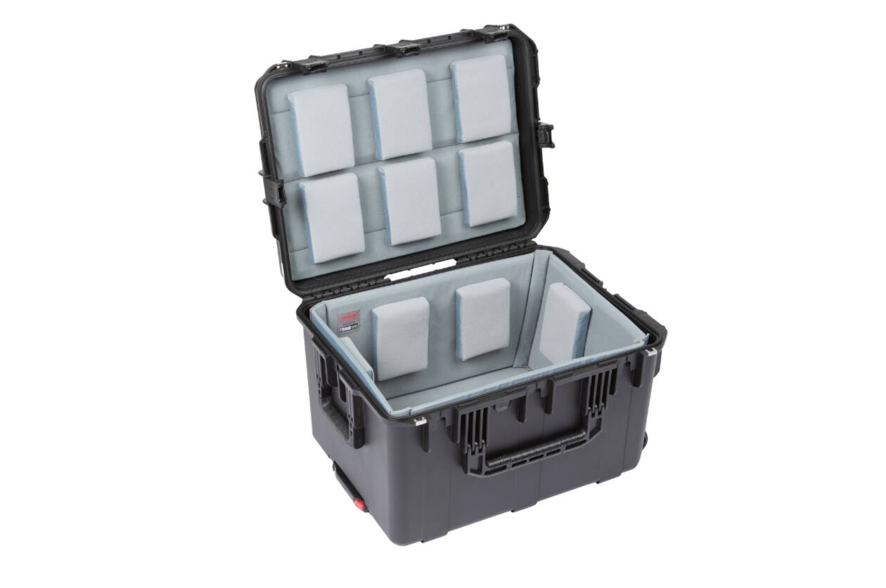 SKB - iSeries 2317-14 - Waterdichte Koffer - Zwart - met Wielen - Gevoerd Interieur