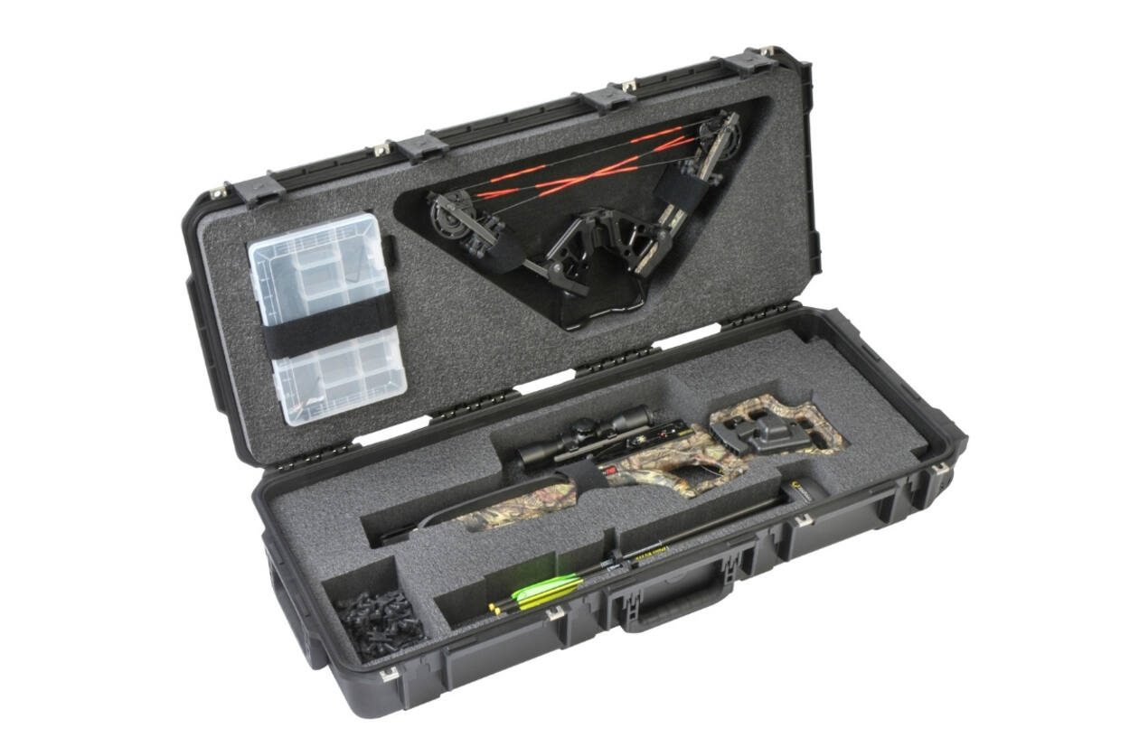SKB - iSeries - Waterdichte Kruisboogkoffer - Zwart - Demontabele TenPoint Kruisboog Inlay