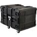 SKB - rSeries - 8U Shock Rack - Zwart - 24-inch diep - met Wielen