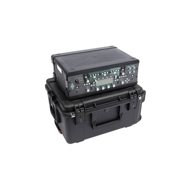SKB - iSeries 2217-10 - Waterdichte Koffer - Zwart - Verwijderbare 3U Diepe Rack