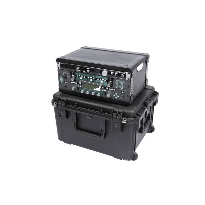 SKB - iSeries 2217-12 - Waterdichte Koffer - Zwart - Verwijderbare 4U Diepe Rack