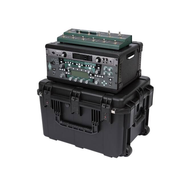 SKB - iSeries 2317-14 - Waterdichte Koffer - Zwart - Kemper Profiler + Line 6 Helix Inlay