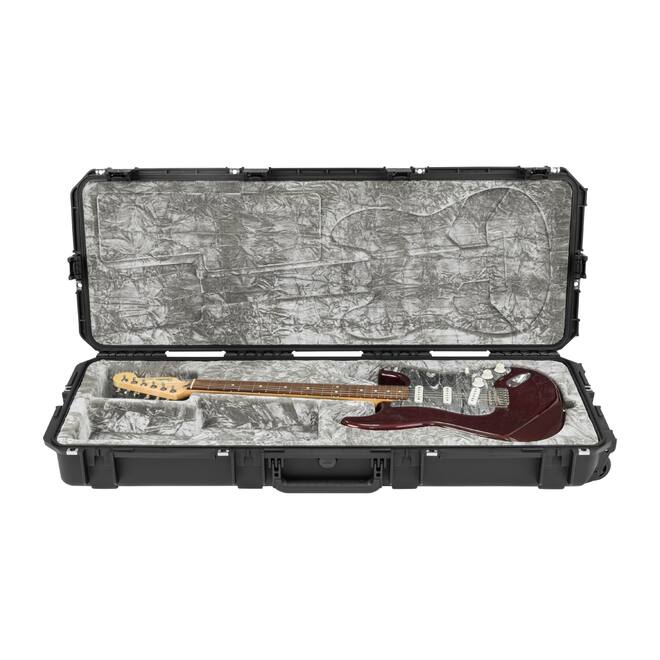 SKB - iSeries 4214-6 - Waterdichte Koffer - Zwart - Strat/Tele Gitaar Inlay