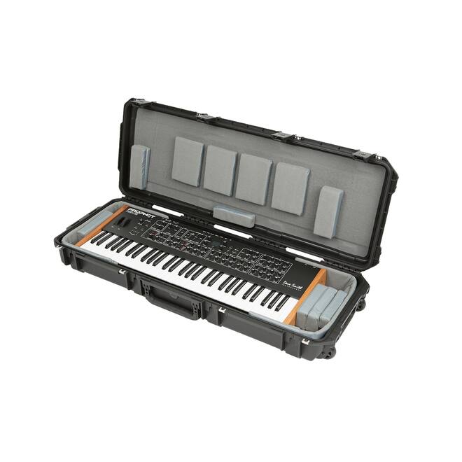 SKB - iSeries 4214-5 - Waterdichte Koffer - Zwart - Smalle 61-toetsen Keyboard Inlay