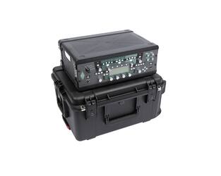 SKB - iSeries 2217-10 - Waterdichte Koffer - Zwart - Verwijderbare 3U Diepe Rack
