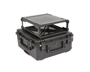 SKB - iSeries 2424-10 - Waterdichte Koffer - Zwart - Verwijderbare 3U Diepe Rack